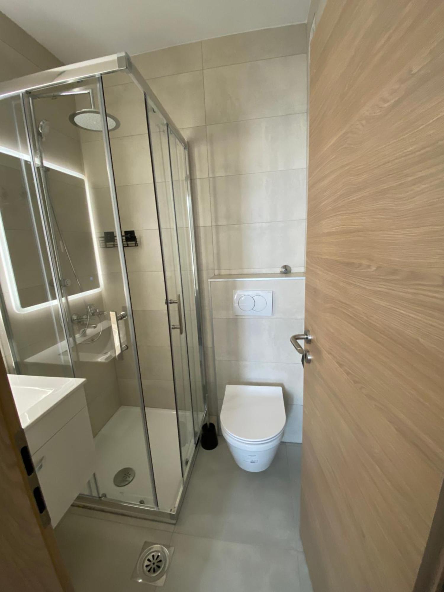 Apartmani Pozega 帕格 外观 照片