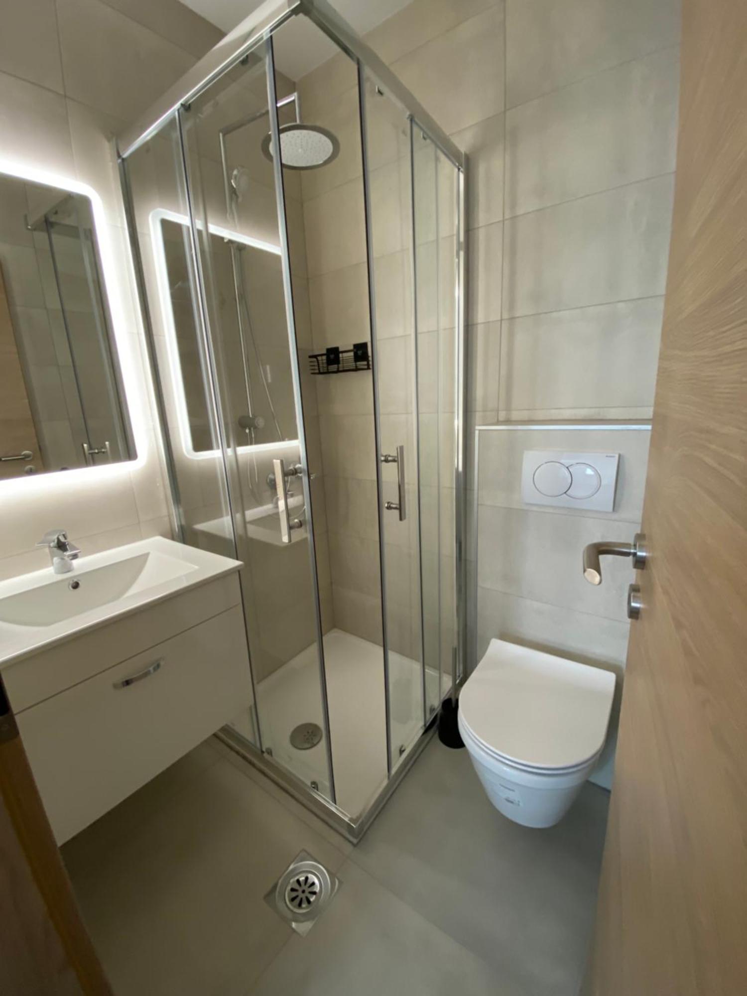 Apartmani Pozega 帕格 外观 照片